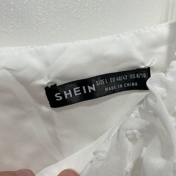 White Crop Top *NEVER WORN!* - Picture 3 of 4